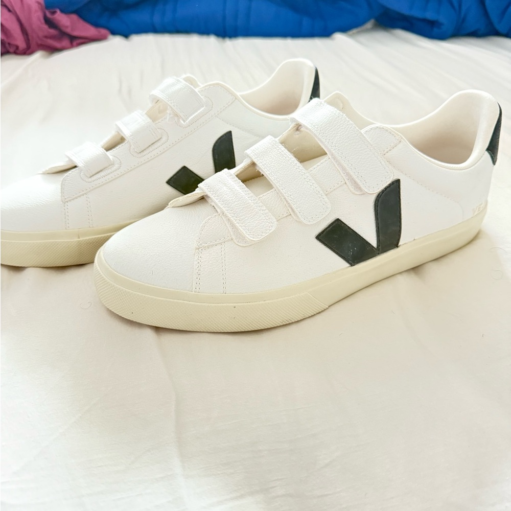 Veja White and Black Sneakers with Minimalist Design
